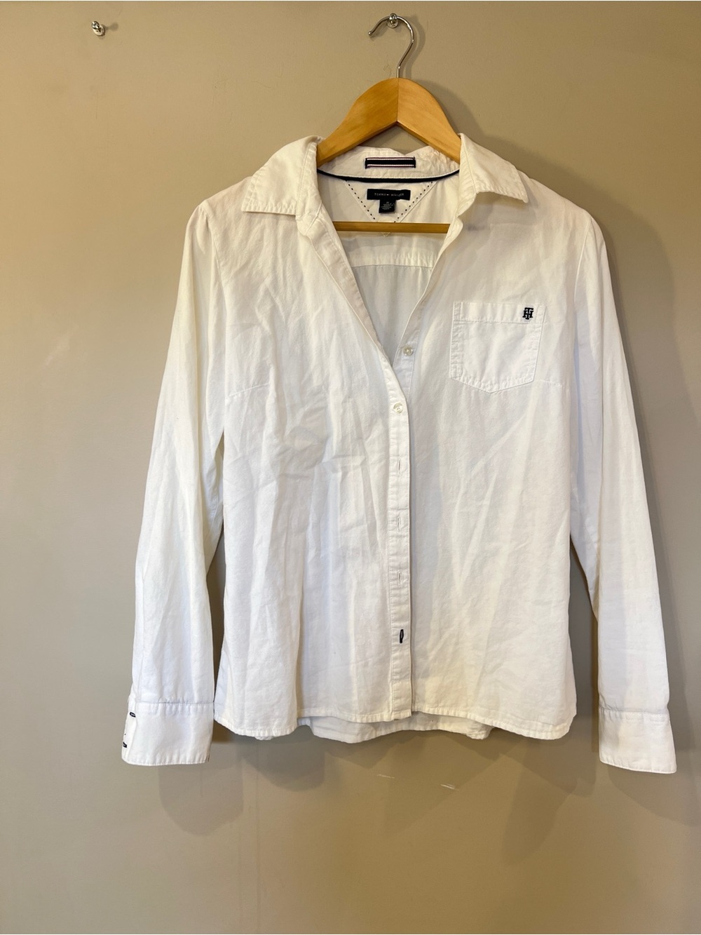 Tommy Hilfiger White Button-Up Shirt with Navy Trim